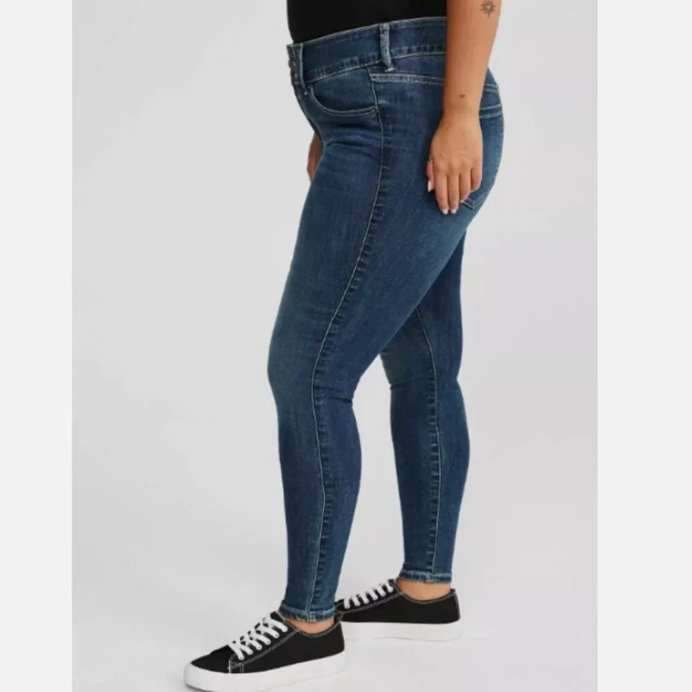 TORRID Women's Plus Size 26 Jegging Skinny Super Soft High-Rise Jeans‎ Stretch